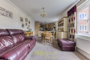 lge/kit- click for photo gallery